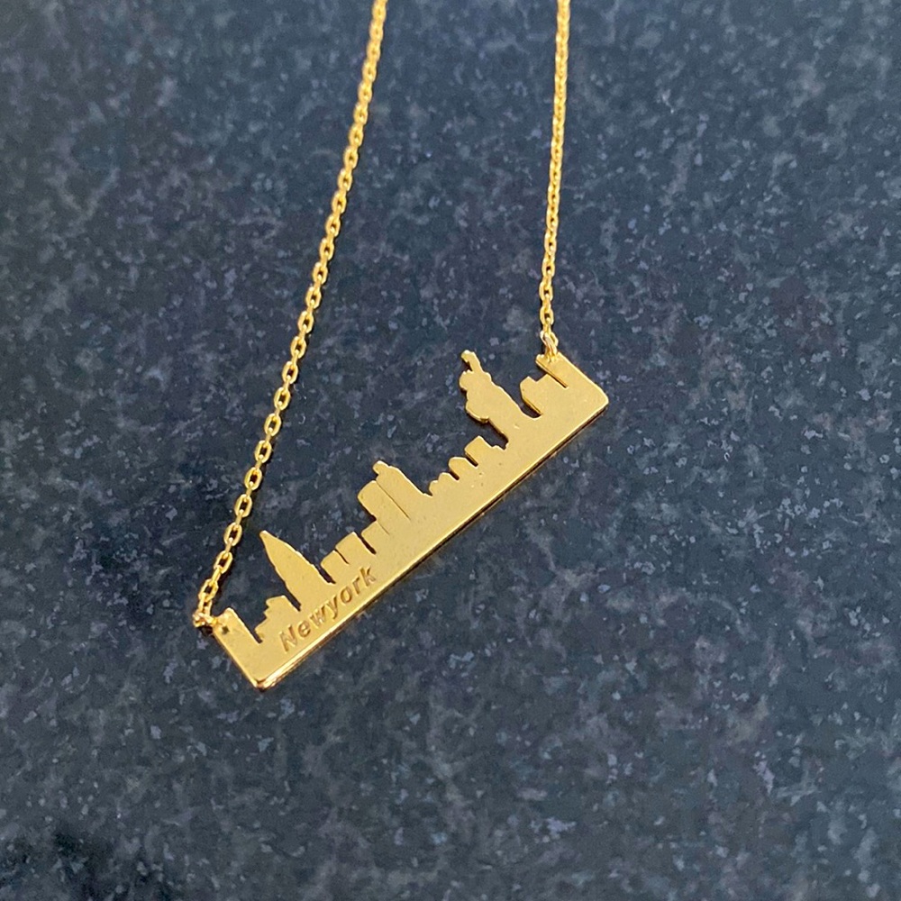 New York Skyline necklace